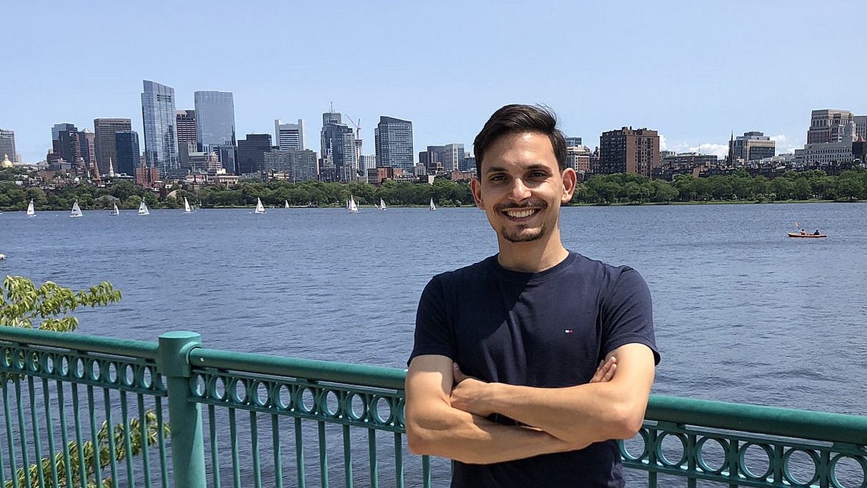 Masterstudent Nektarios Totikos in Boston Masterstudent Nektarios Totikos in Boston